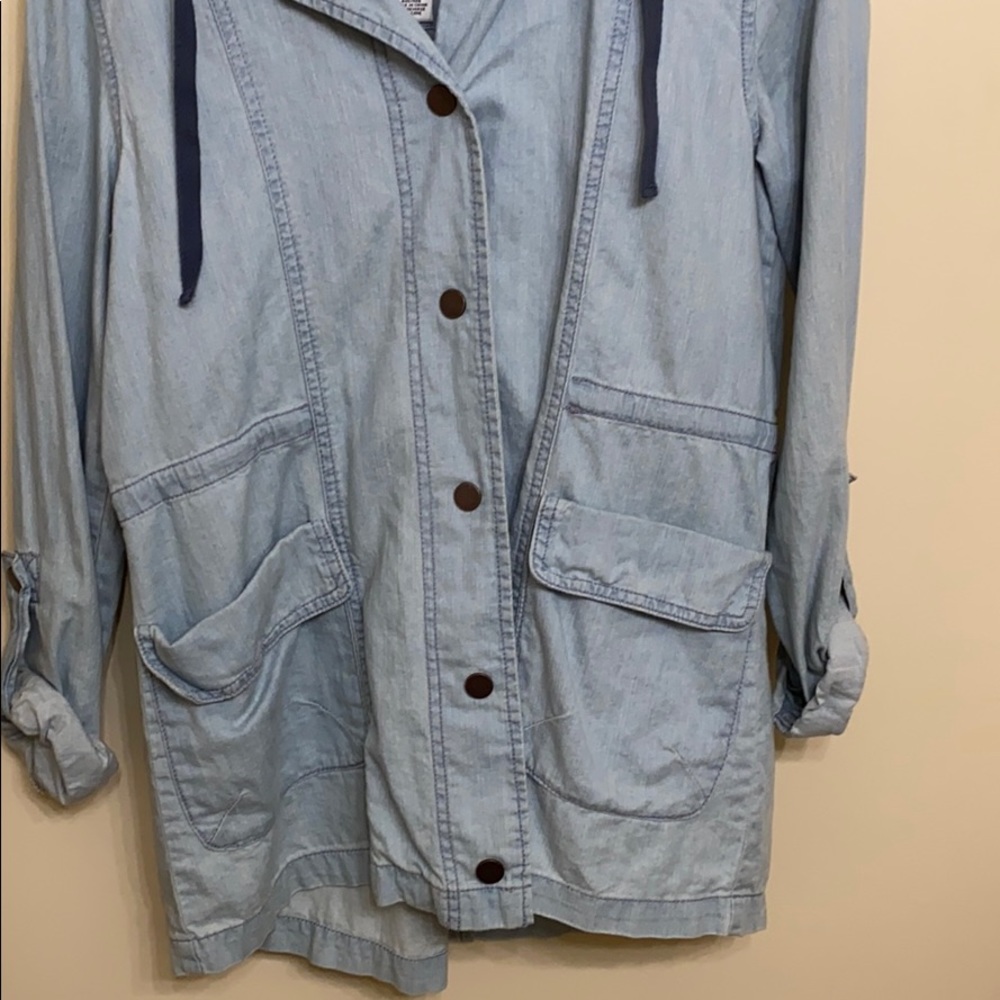 Hooded button up - Picture 2 of 3